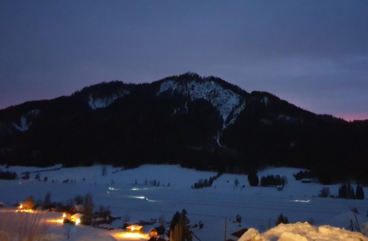 Ferienwohnungen Plattner Weissensee Exterior photo