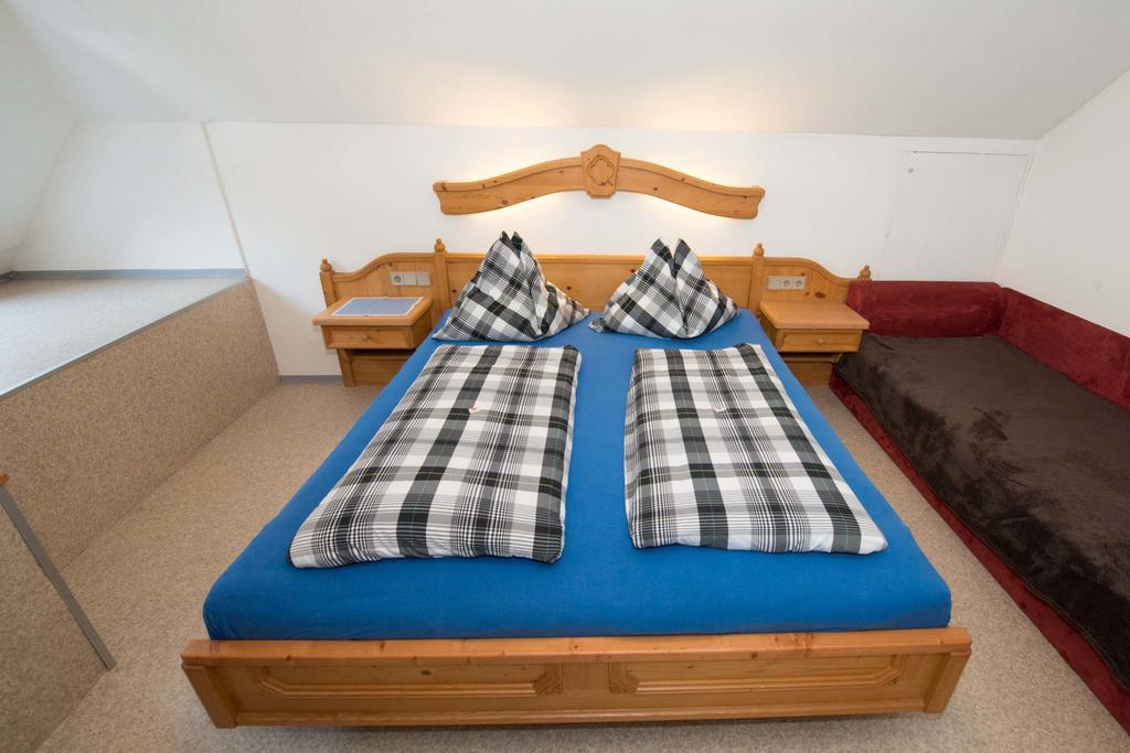 Ferienwohnungen Plattner Weissensee Room photo